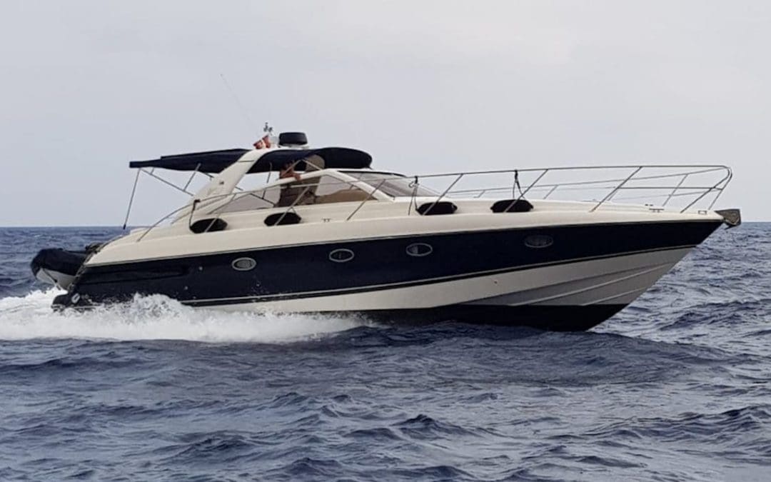SOLD: Buy yourself the motor yacht of your dreams…take a look at Princess V42!