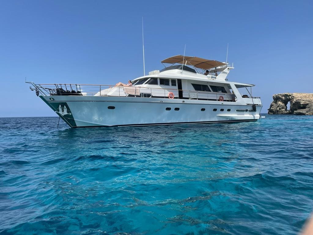 Spend a day of luxury on this classic Italian beauty: GAIA II